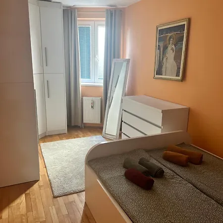 Gold Apartment Pozarevac